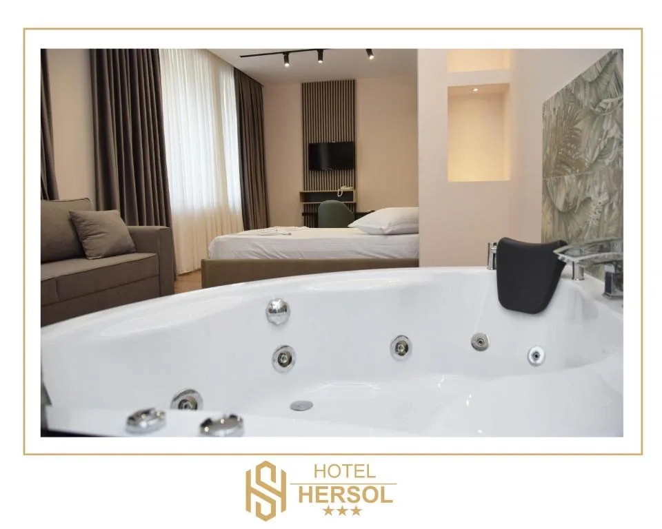 Suite — Hotel Hersol